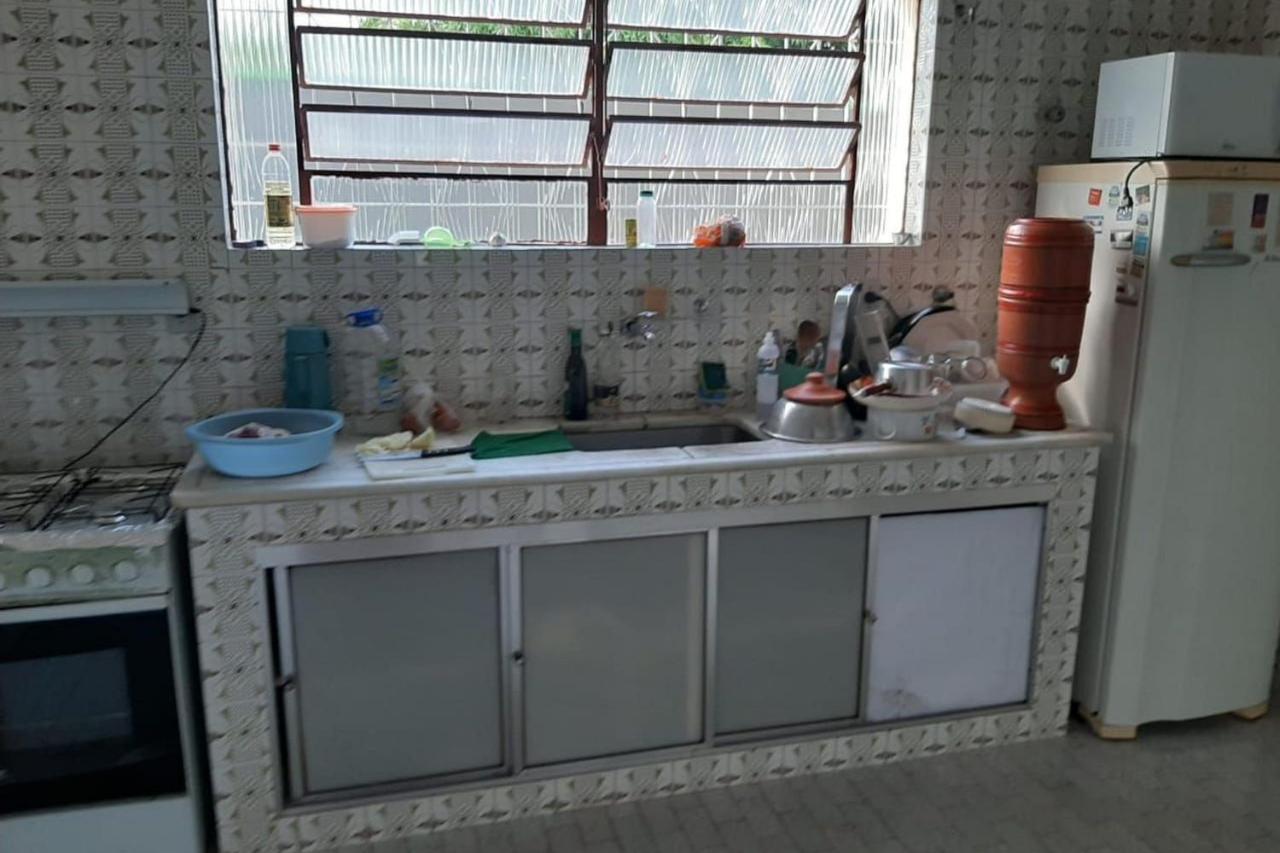 Casa 5 Quartos, Ampla, A 100 Metros Da Praia. Amigos E Familia Sao Bem Vindos A Essa Casa. Venha Viver Momentos Inesqueciveis Aqui. Guarapari Eksteriør bilde